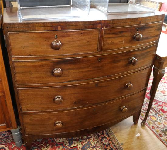 Regency mahogany bowfronted chest of drawers